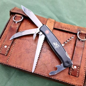 Wenger Ranger Hunter Field Dresser Retired 125 mm Large Swiss Army Tool Rare