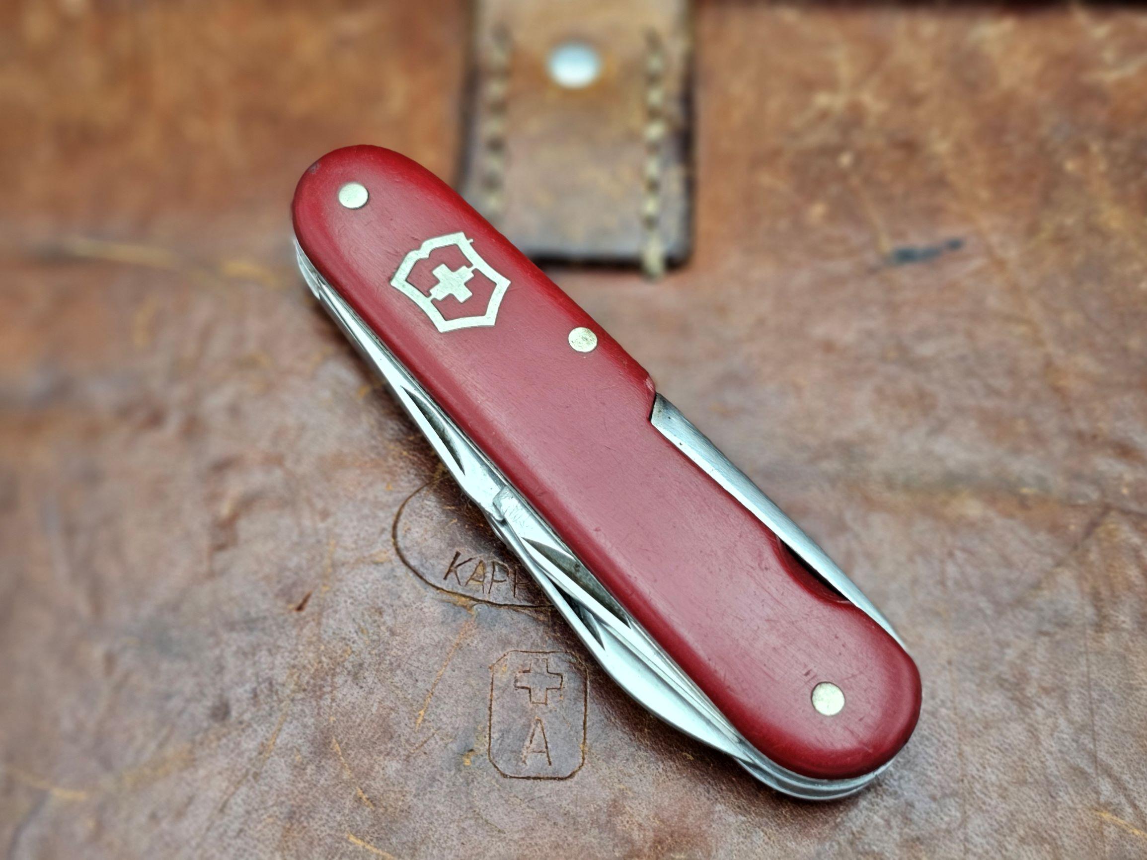 Victorinox Classic Rare Victorinox Vintage Victoria Swiss Army