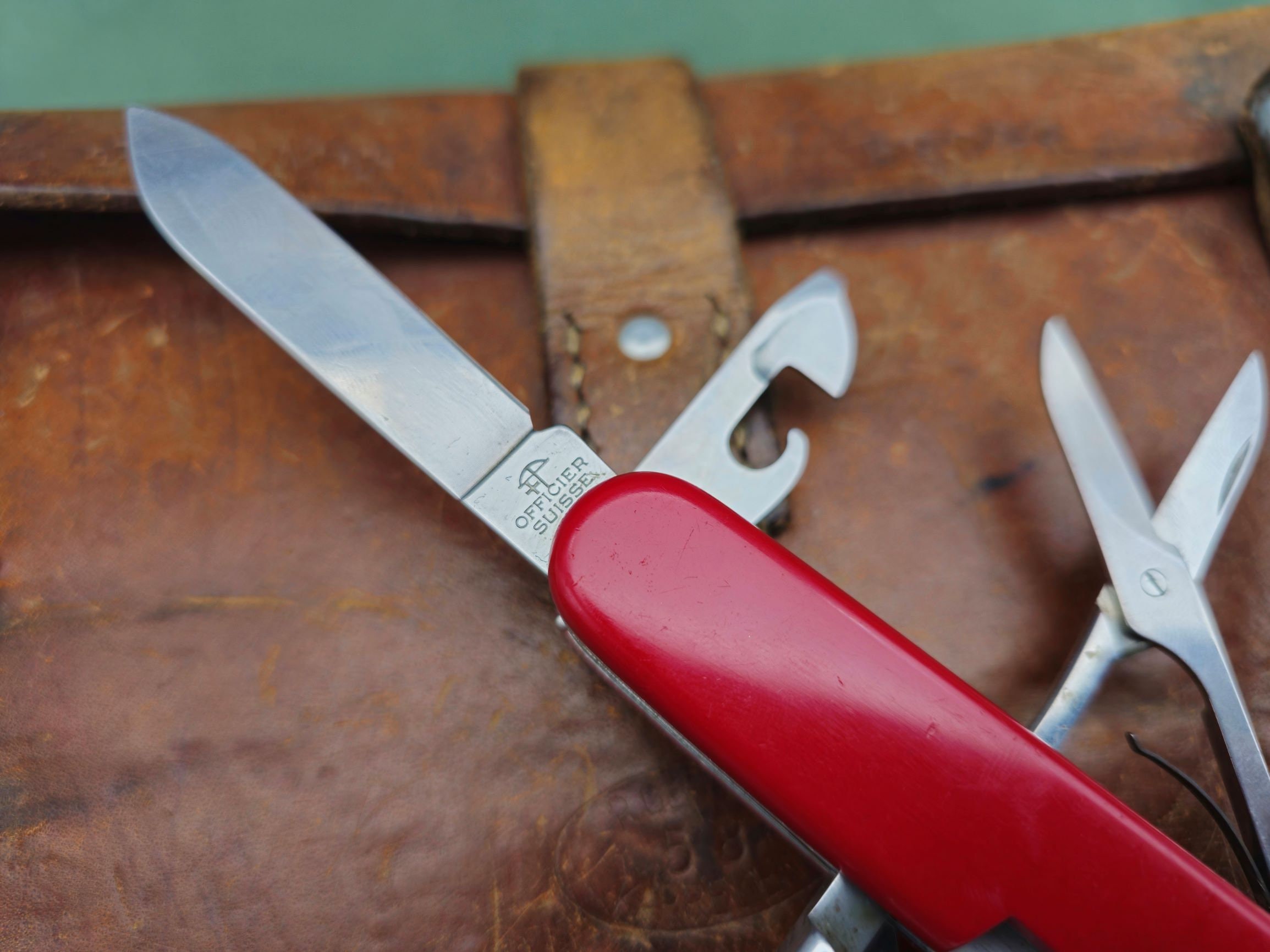 Couteau Victorinox TimeKeeper réf 1.3406 RARE édition limité