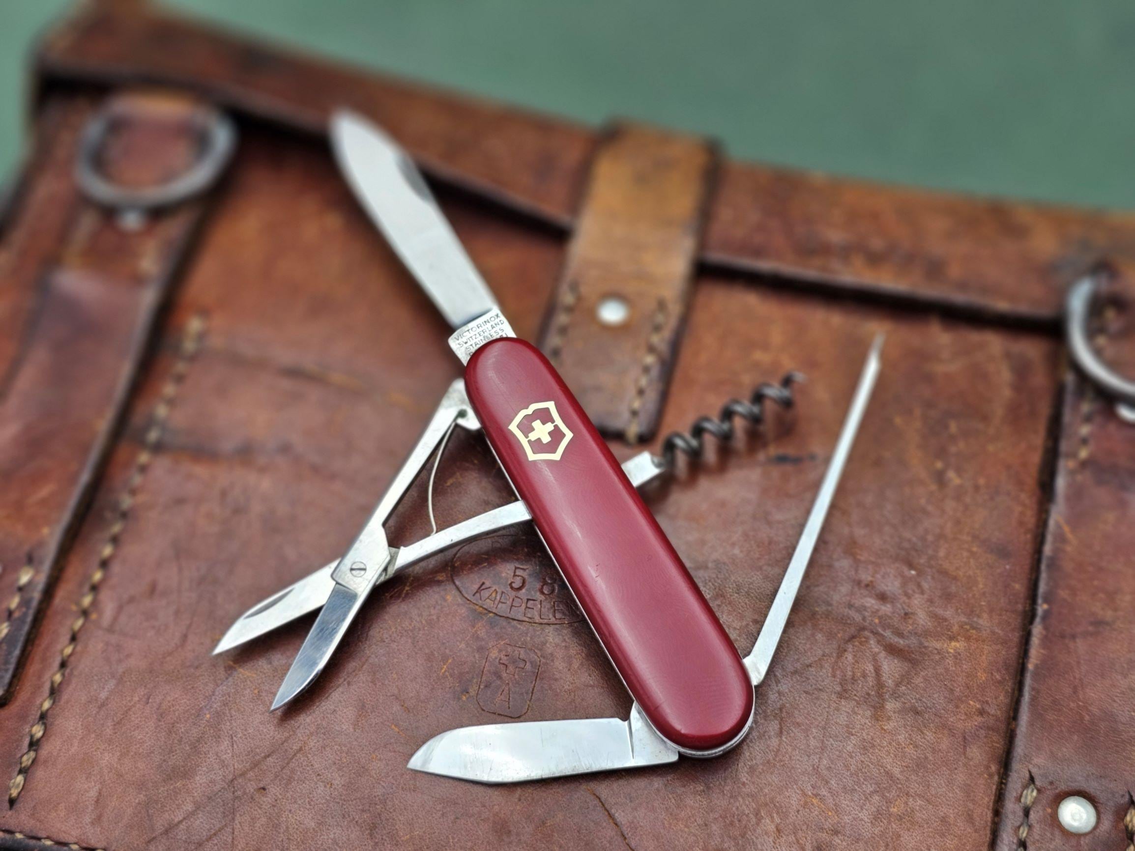 Victorinox golfer 84mm sale