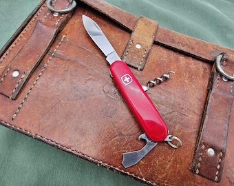 Vintage Wenger Entree Retired 85 mm Swiss Army Tool Rare