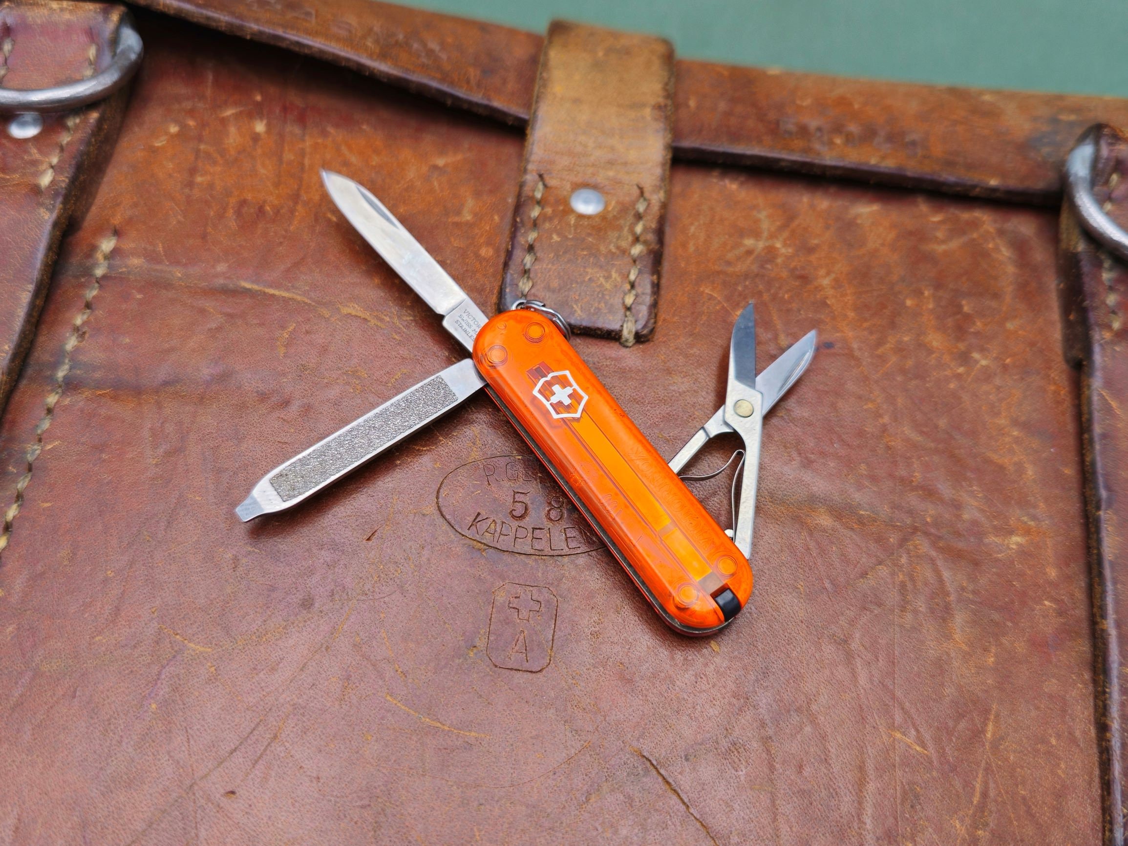Vintage Victorinox Classic Sd Orange Translucent 58 mm Swiss Army Tool