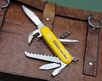 Vintage Wenger Trekker Rare Retired Model 85 mm Swiss Army Tool