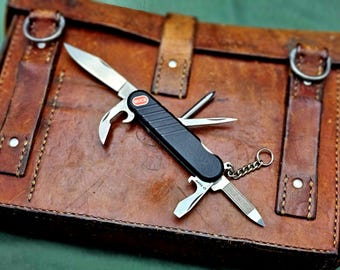 Vintage Wenger SwissBuck Globetrotter Rare Retired Model 85 mm Swiss Army Tool