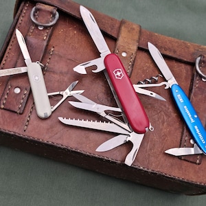 Vintage Victorinox Wenger Bundle Swiss Army Tool Trio Huntsman, Wenger Patriot,Classic sd