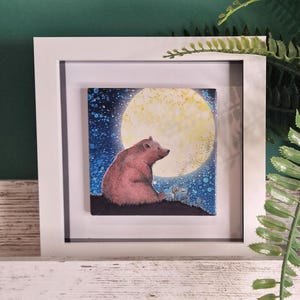 Brown Bear Framed Wall Art: Children&#39;s Room Decor (17cm)