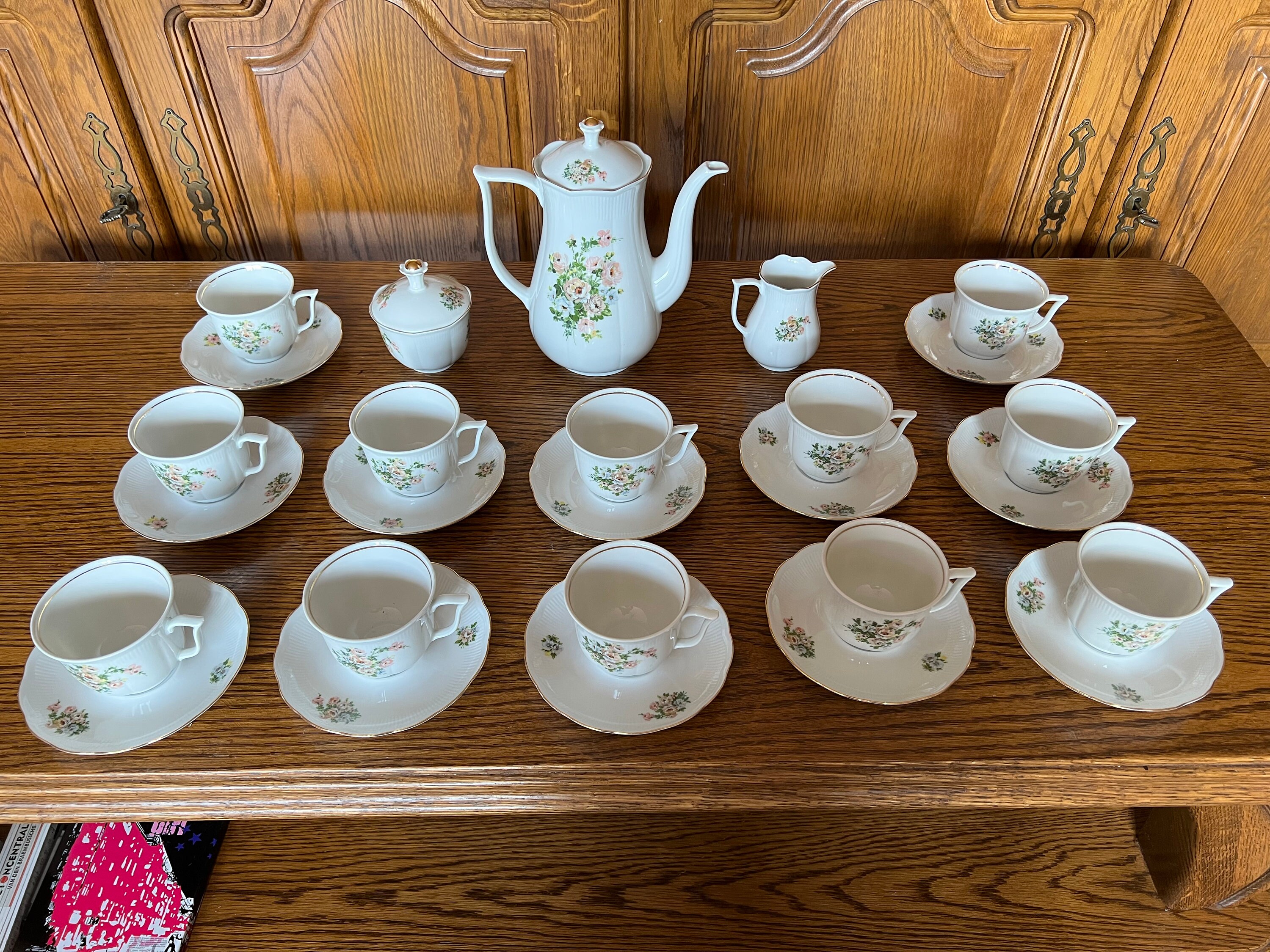 値下げ中！！　FTWO BAVARIA Vtg Bavaria Vohenstrauss Johann Seltmann Porcelain Teapot, cups