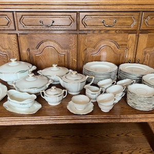 Dinner & Coffe Service Porcelain Selb Bavaria Heinrich