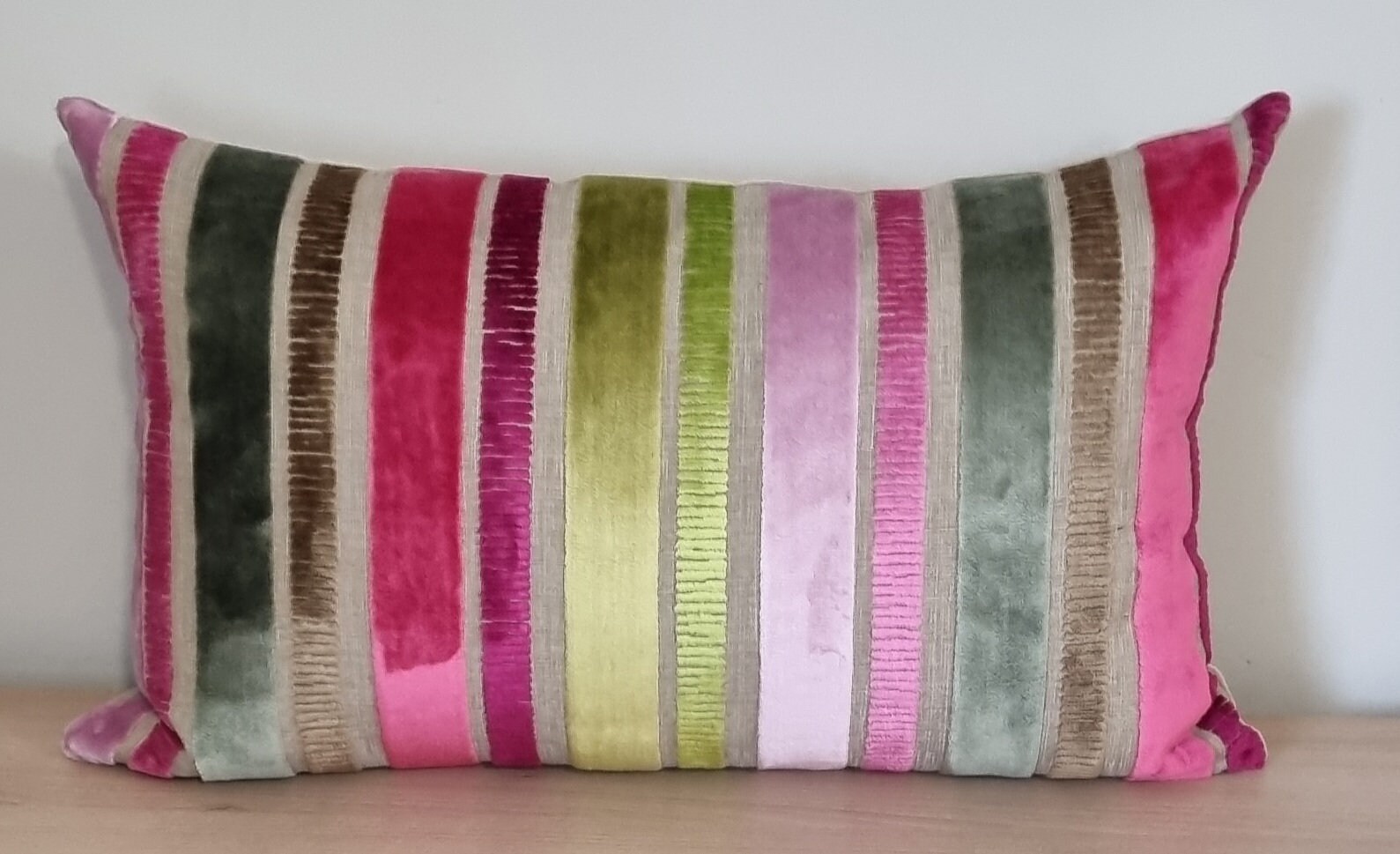 Designers Guild ピンク クッション