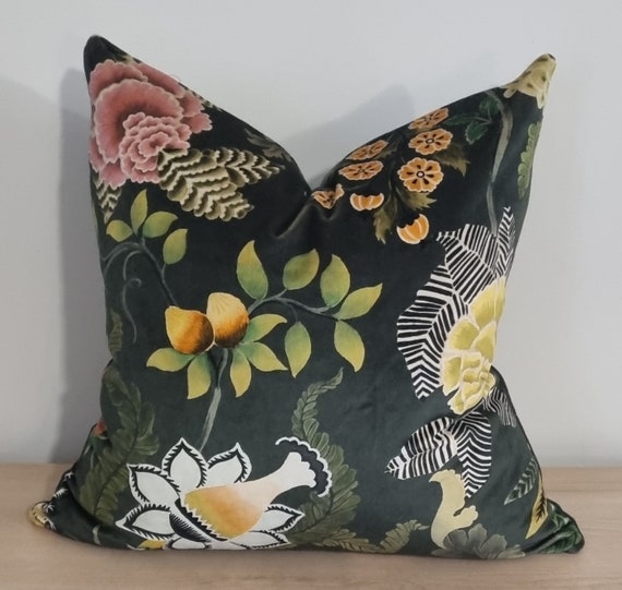 DESIGNERS GUILD クッション 50cm × 30cm Designer Homeware