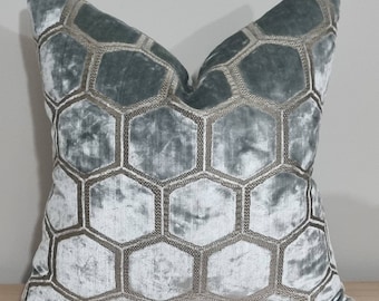 Designers Guild Manipur Silver & Omega Velvet Cushion Cover 45x45 cm