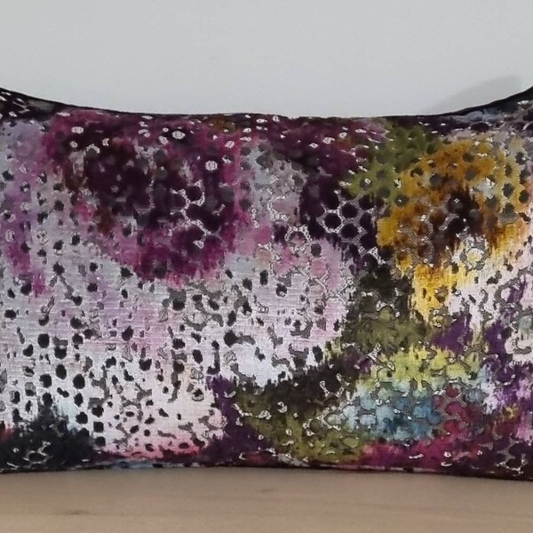 Designers Guild Mattiazzo Damson & Omega Velvet Cushion Cover 35x55 cm