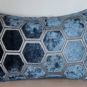 Designers Guild Manipur Delft & Omega Velvet Cushion Cover 30x50 cm