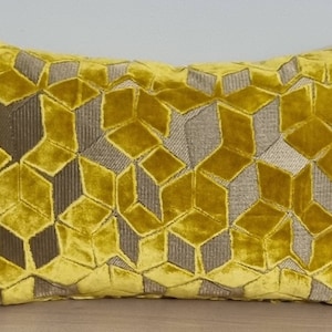 Designers Guild Fitzrovia Ochre & Omega Samt Kissenbezug 35 x 55 cm