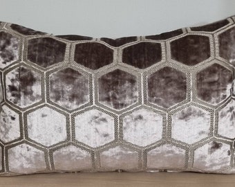 Designers Guild Manipur Amethyst & Omega Velvet Cushion Cover 30x50 cm