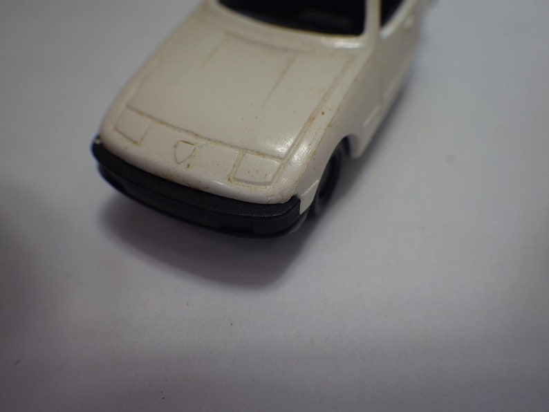 White Porsche 924 Plastic 1:89 Germany Bruder-Mini