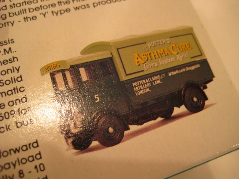 Corgi BP Great Britain Light GreenDark Green AEC 508 5-Ton Cabover 1:40 NIB