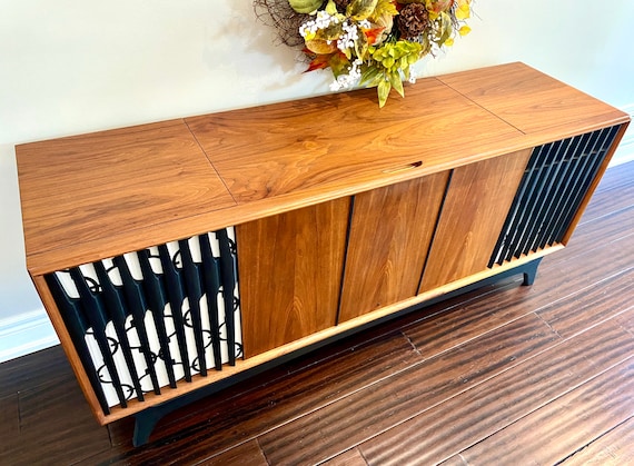 廃盤ＥＭＩエミネンス～ザ・コレクション（５０ＣＤ）マッケラス　メスト SOLD - 1950s MCM Emerson Console - Etsy