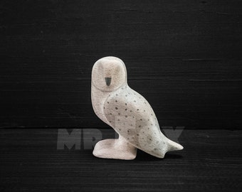 Figurine en bois de hibou des neiges - jouet de hibou en bois - jouets en bois Waldorf - jouets Montessori - figurine d'oiseau en bois