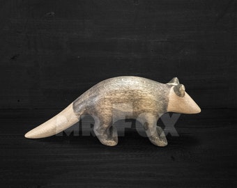 Figurine d’opossum en bois - Jouets d’animaux en bois Waldorf - Faune nord-américaine - Jouets Montessori