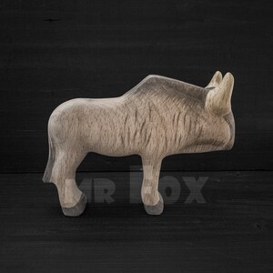 Wooden Wildebeest Toy - Wooden Gnu Toy - Gnu Antelope Figurine - African Animal Toy - Wooden Safari Animals - Wooden African Toys