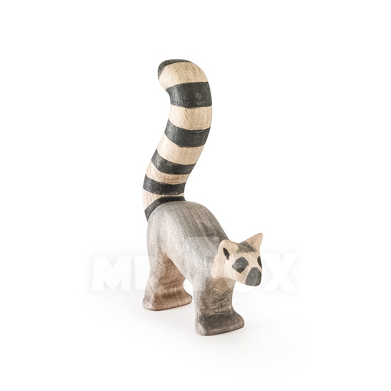 wooden lemur figurine small