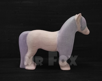 Jouet en bois poney fée - jouet en bois poney rose - jouet poney en bois - animal en bois Waldorf - cadeau pour nouveau-né - cadeau baby shower - cadeau fait main