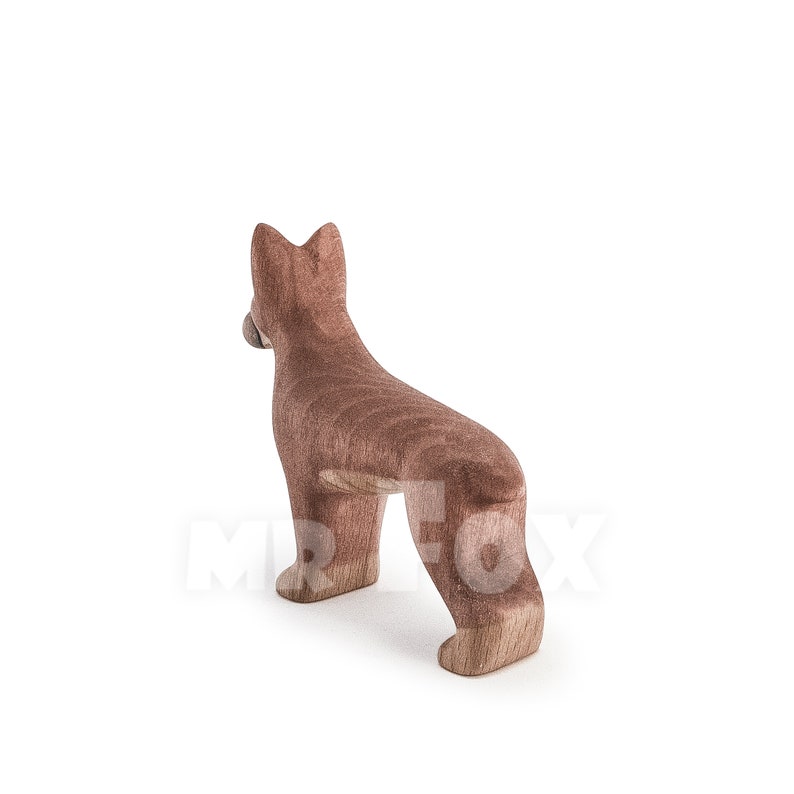 wooden boxer dog back view