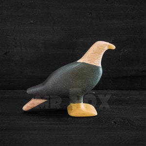Wooden Toy Bald Eagle - Wooden Bald Eagle Toy - Wooden Eagle Figurine - Waldorf Wooden Toy - Montessori Wooden Toy - Wooden Bird Figurine