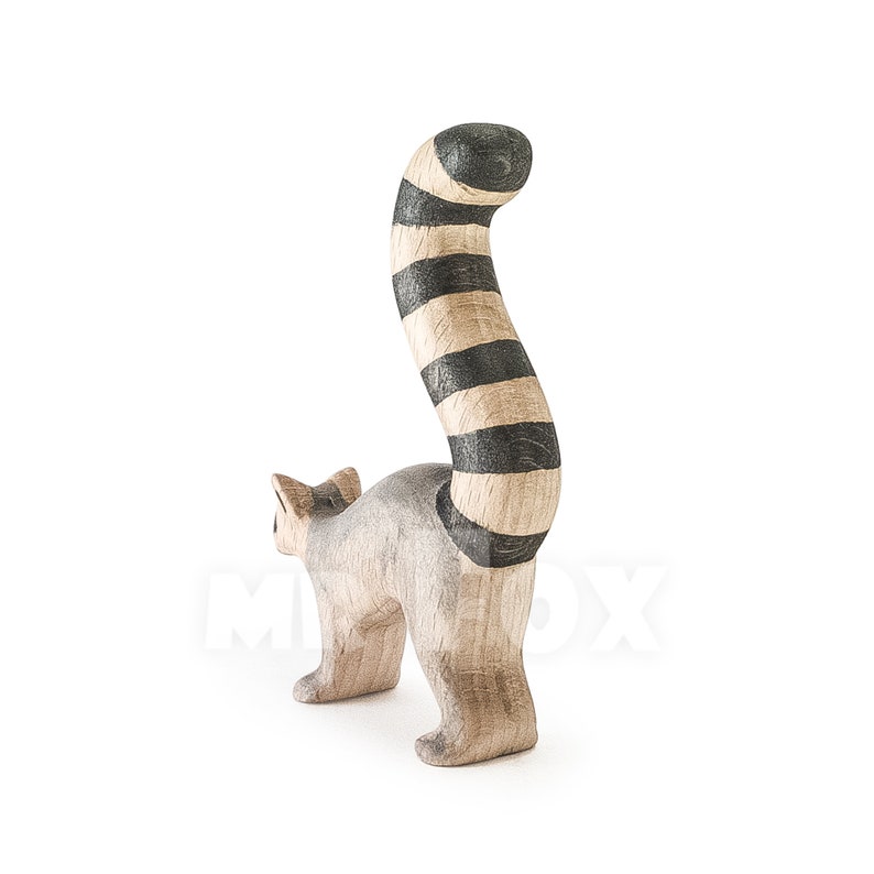small world toy wooden lemur