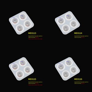 Puede incluir: Cuatro moldes de silicona para hacer ojos. Cada molde tiene cuatro cavidades, con diferentes tama&ntilde;os para el iris. Los moldes est&aacute;n etiquetados con el c&oacute;digo del producto y las medidas en mil&iacute;metros.