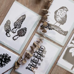 Ode à la nature : cartes de voeux · Tirages originaux en linogravure, impression artisanale, décoration, lettre et enveloppe,