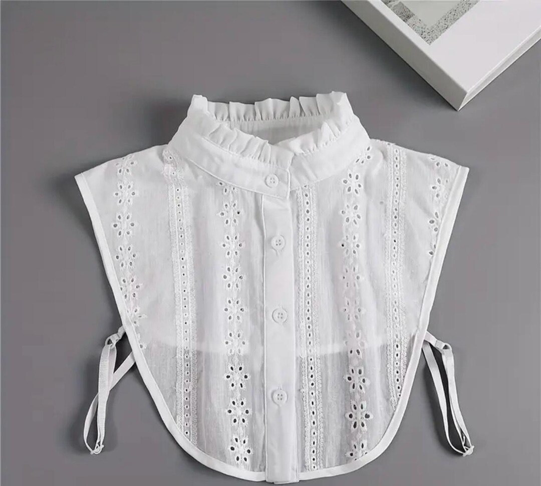 Victorian-style Detachable Collar, White Eyelet Lace, Ruffled Neckline ...