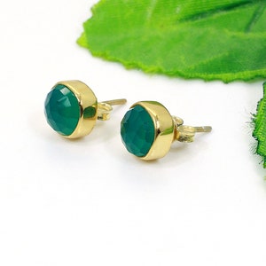 Green Onyx Stud Earrings- 925 Sterling Silver Studs- Gold Plated Earrings- Minimalist Stud Earrings-Vintage Boho Earrings- Green Stone Studs