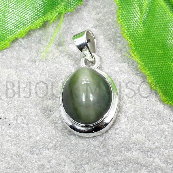 Oval Grüner Chrysoberyll Katzenauge Anhänger - Sterling Silber Anhänger - Minimalistischer Anhänger - Schlichter Lünette Anhänger - Natürlicher Katzenaugen Anhänger