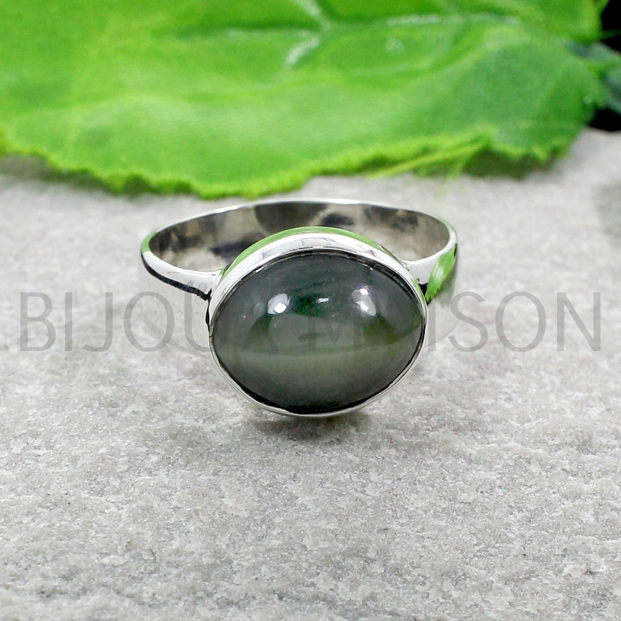 Green Cat's Eye Gemstone Ring With 925 Sterling Silver