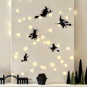 Witch Garland Halloween Decor, Haunted House Mantlepiece Decor, 51 Inches Gothic Fireplace Banner, Halloween Party Decoration