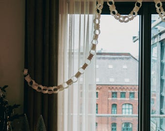 Guirnalda de cadena de papel blanca, decoración festiva para el hogar, 10 pies de largo, 3 metros
