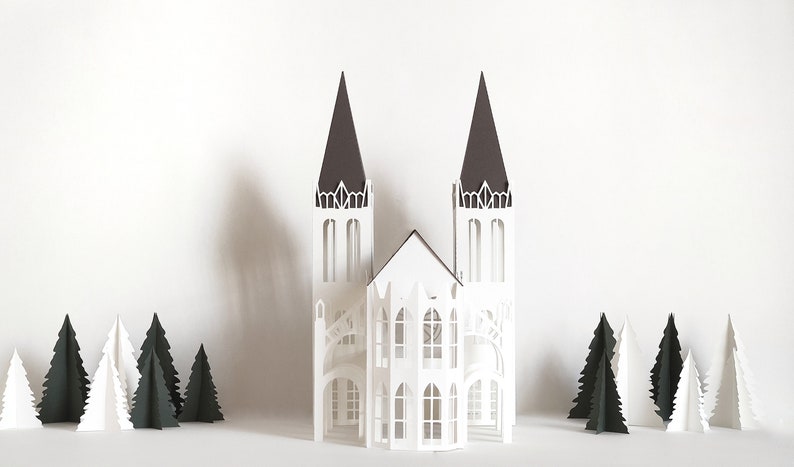 Kirche aus Papier, Weihnachtsdorf Set, Kirche aus Papier, Dekorationen aus Papier, Geschenk für Architekten Bild 6