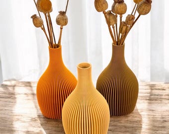 Unique Textured Vase "NYALA" - Sustainable 3D Printed Wood PLA Vase for Dried Flowers - Eco-Friendly African Room Home Decoration Gift