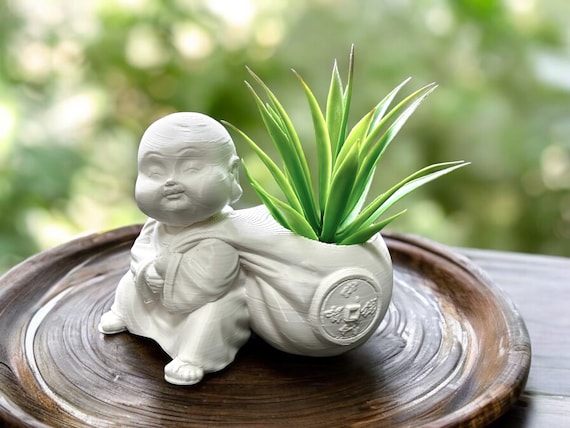 Kleiner Buddha ""Lotus Lian"" Sukkulenten Topf - Einzigartiger 3D  Gedruckter Zen Airplant Stand - Einweihungsgeschenk fr Freunde und  Mitarbeiter." - Etsy.de