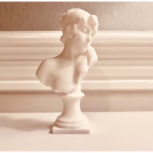 Sappho Office Desk / Bookshelf Decor Sculpture