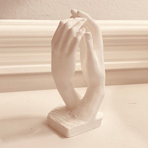 The Hands Office Desk / Bookshelf Decor Sculpture