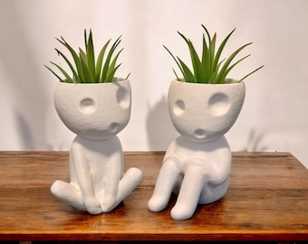 Airplant Holders "Kooki & Keera" - Charming Japanese Folklore Tree Spirit Kodama Plant Pots - 3D Printed Plant-Based Bio Plastic Decor Gift