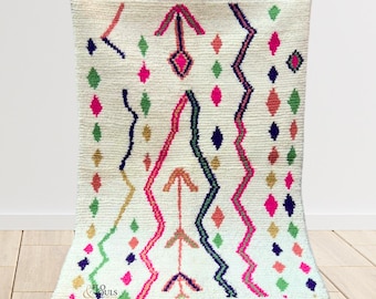 Azilal Moroccan Rug - Handmade Wool Rug - Handwoven Rug - Authentic Berber Carpet for Home Decor - Area Rug for Living Room – Custom Rug