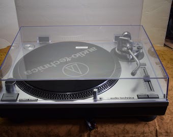 Audio Technica Turntable
