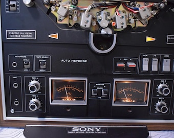 Classic Vintage Sony Reel to Reel Tape Recorder