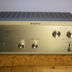 VHTF Sony 3200F 100 WPC Amplifier