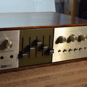 Beautiful Vintage Harman Kardon Pre Amplifier