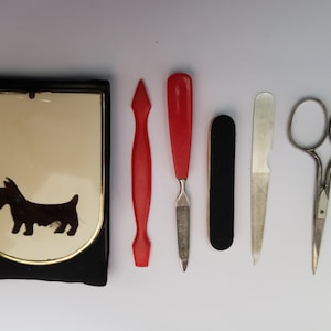 Vintage Travel Manicure Set - Scottie Dog - Scottish Terrier